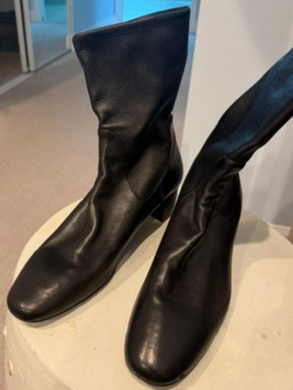 Stuart Weitzman Black Maeve Bootie SZ 10